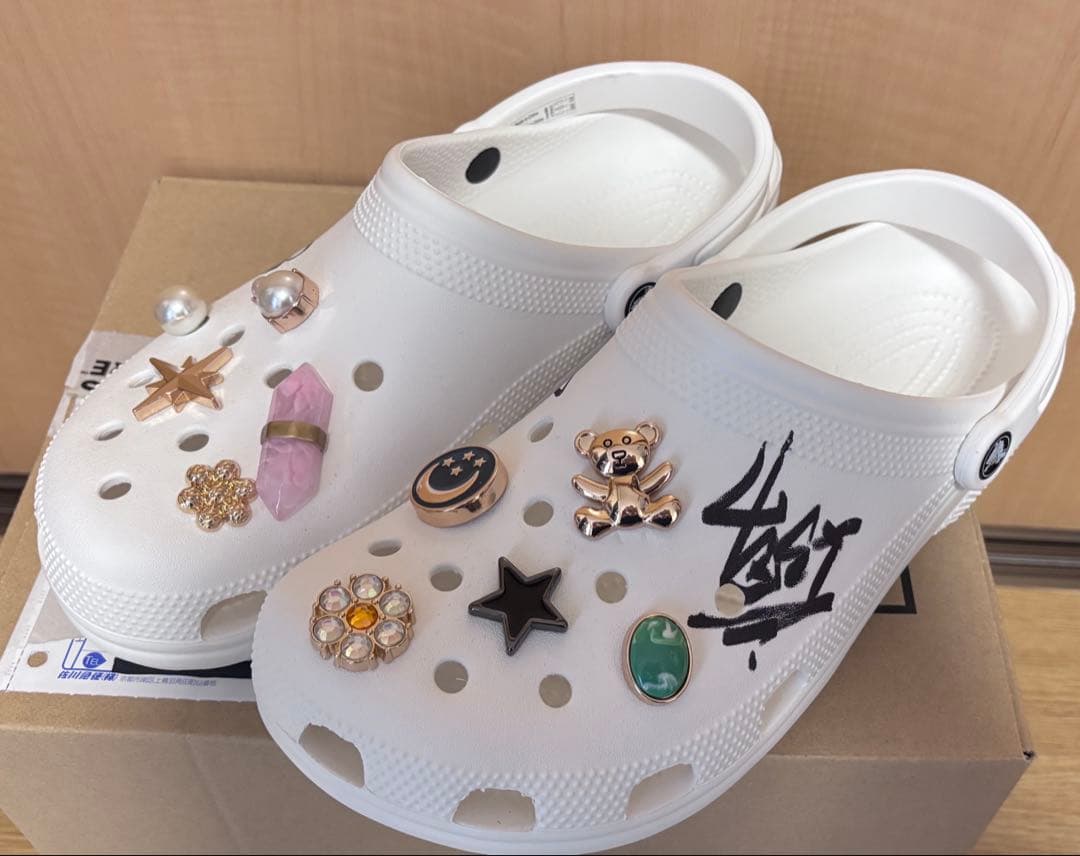 treasure ヨシ サイン入りクロックス