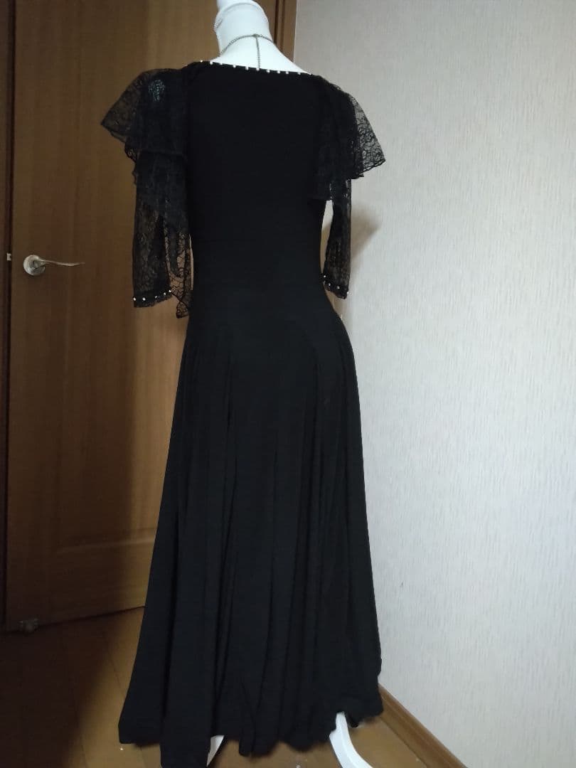 社交ダンス用黒ドレス 、レースショール付き、新品未使用、フリー