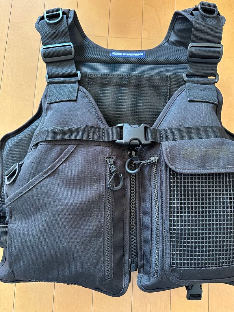 RBB ロックショアショートベスト　リバレイ　ロックショアベスト