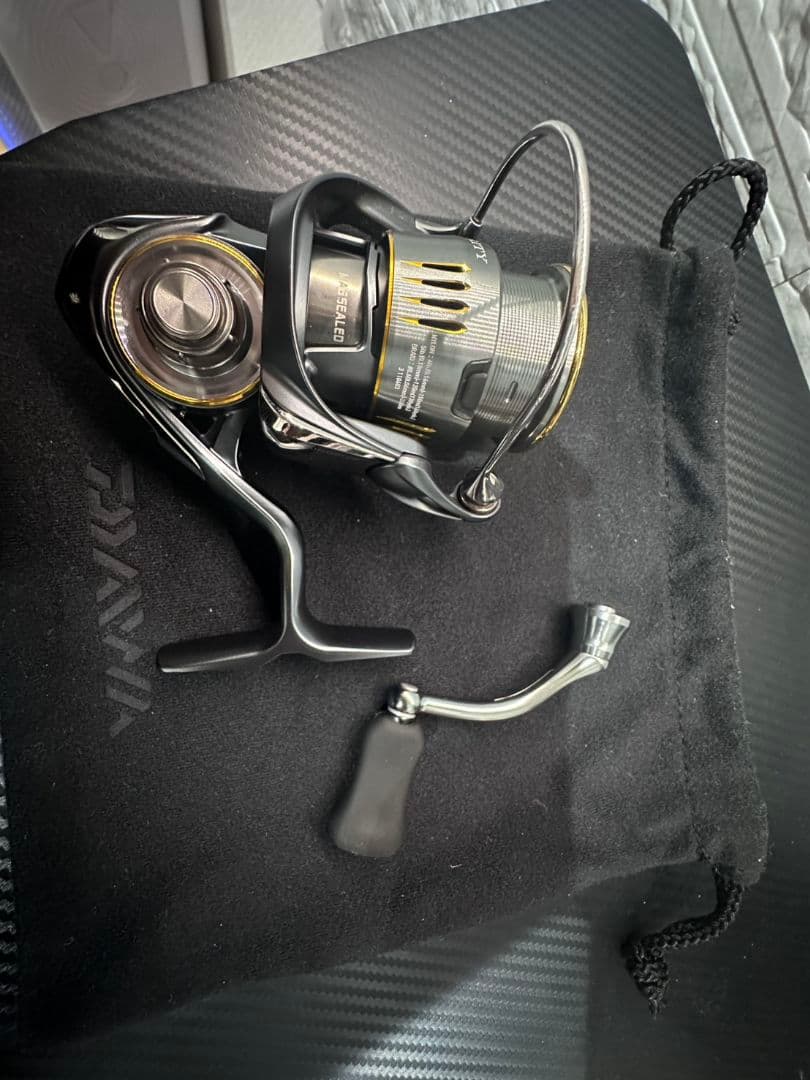 ビ*ス様 DAIWA　23エアリティ　LＴ2500-XH