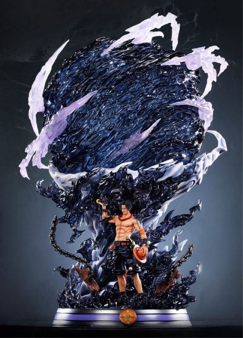 【新品】ワンピース エース 白ひげ海賊団 フィギュア ガレージキット