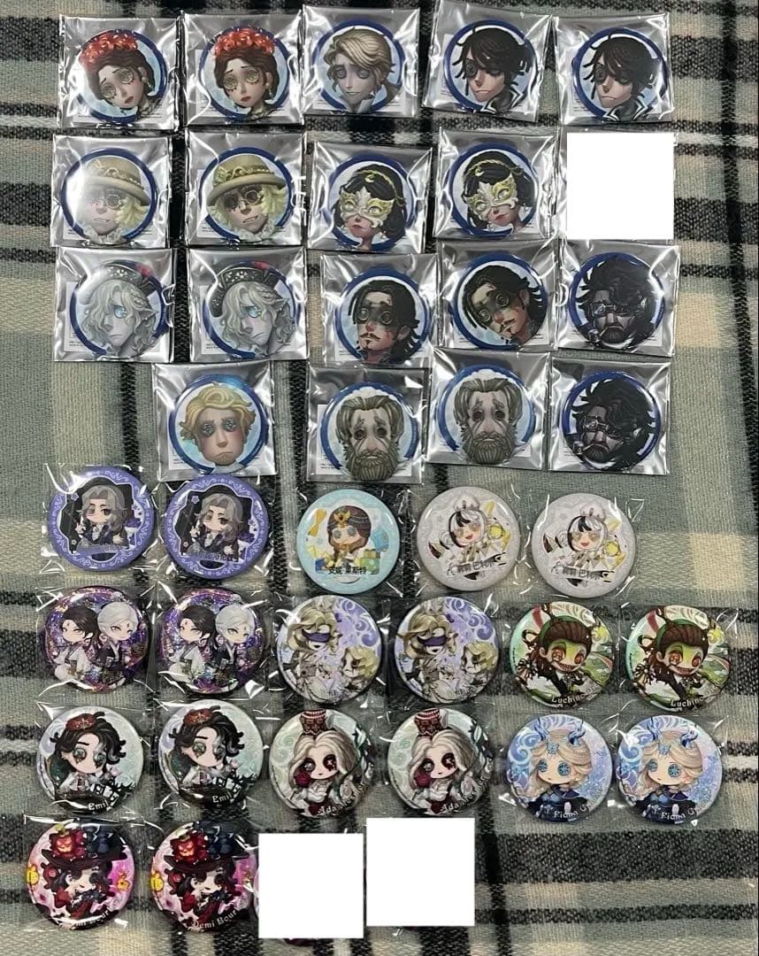 【バラ売り可】まとめ売り 画像1～3枚 目まであり 第五人格 缶バッジ