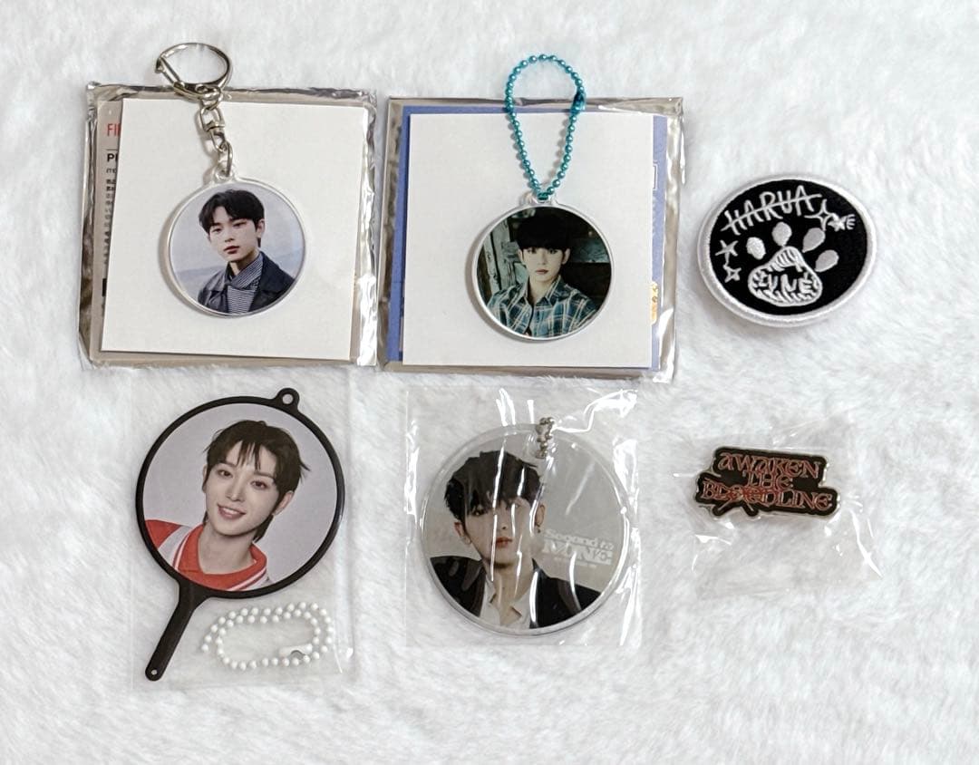 &TEAM ハルア アクスタ 缶バッジ グッズ まとめ売り