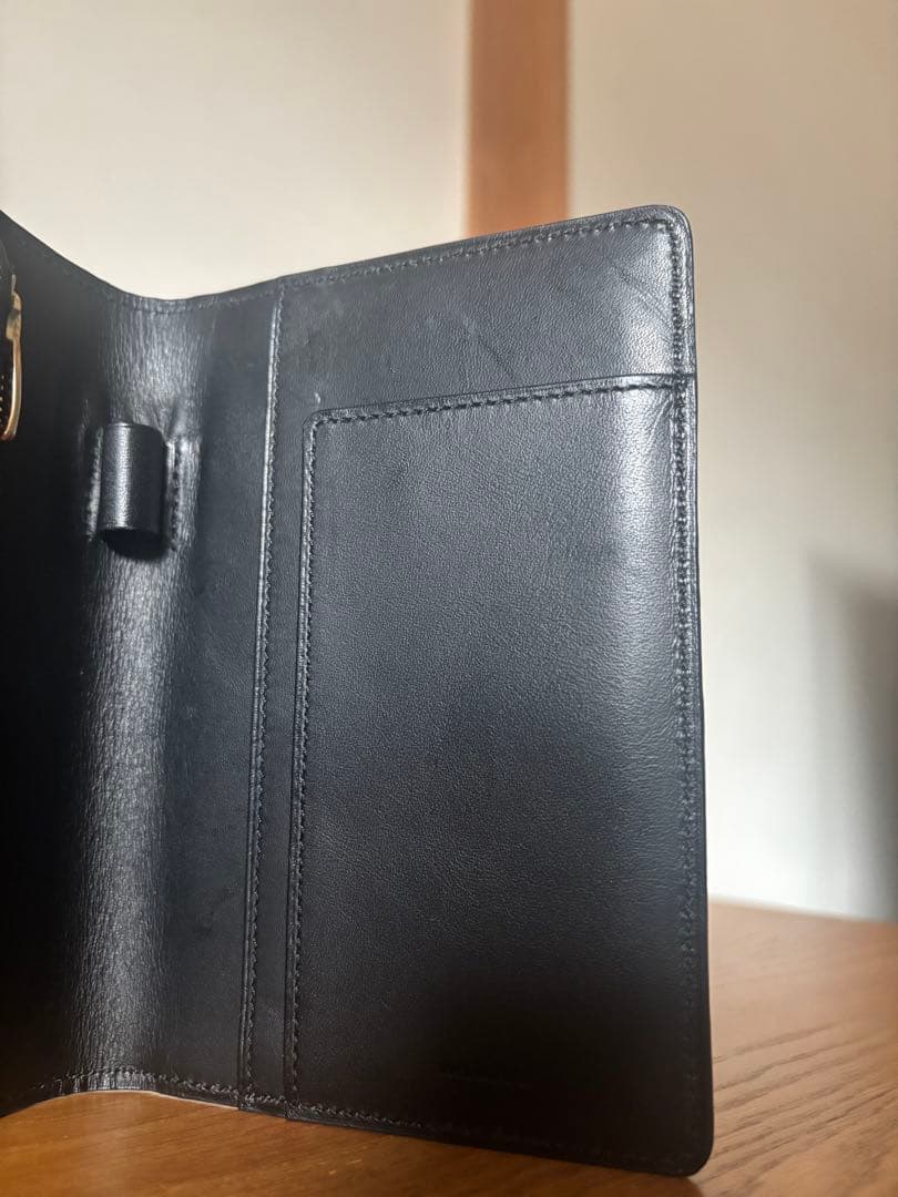 PELLE MORBIDA パスポートケース