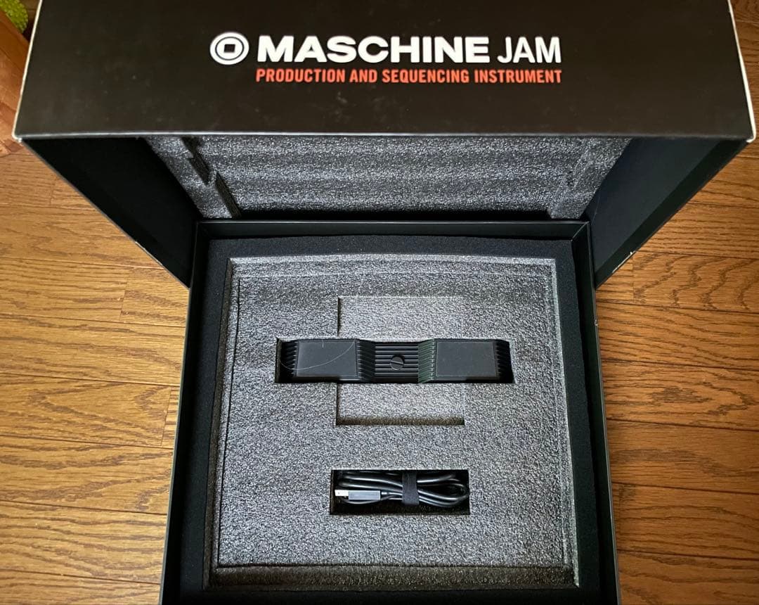 MASCHINE JAM本体