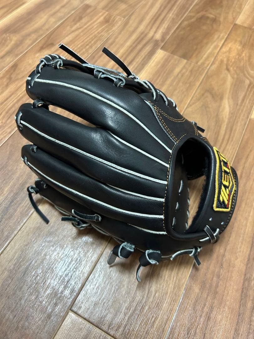 ゼットプロスイステイタス軟式内野手用グローブ