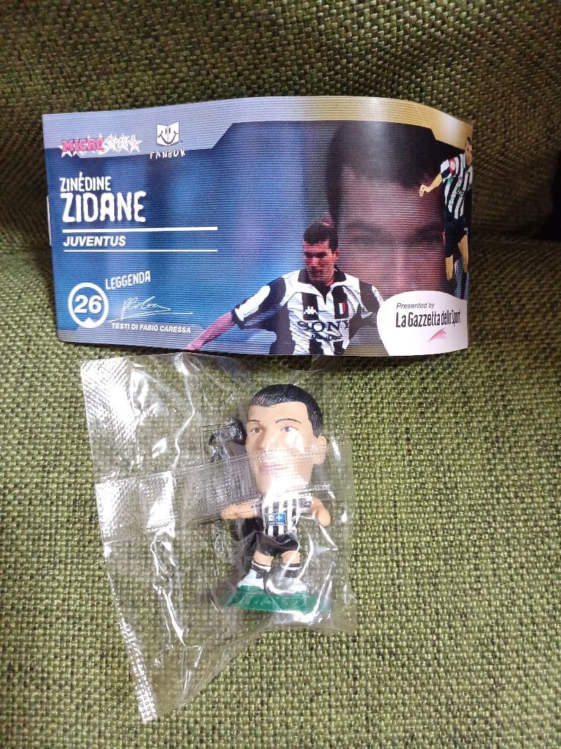 コリンシアン　マイクロイタリア版　ジネディーヌ・ジダン ユベントス