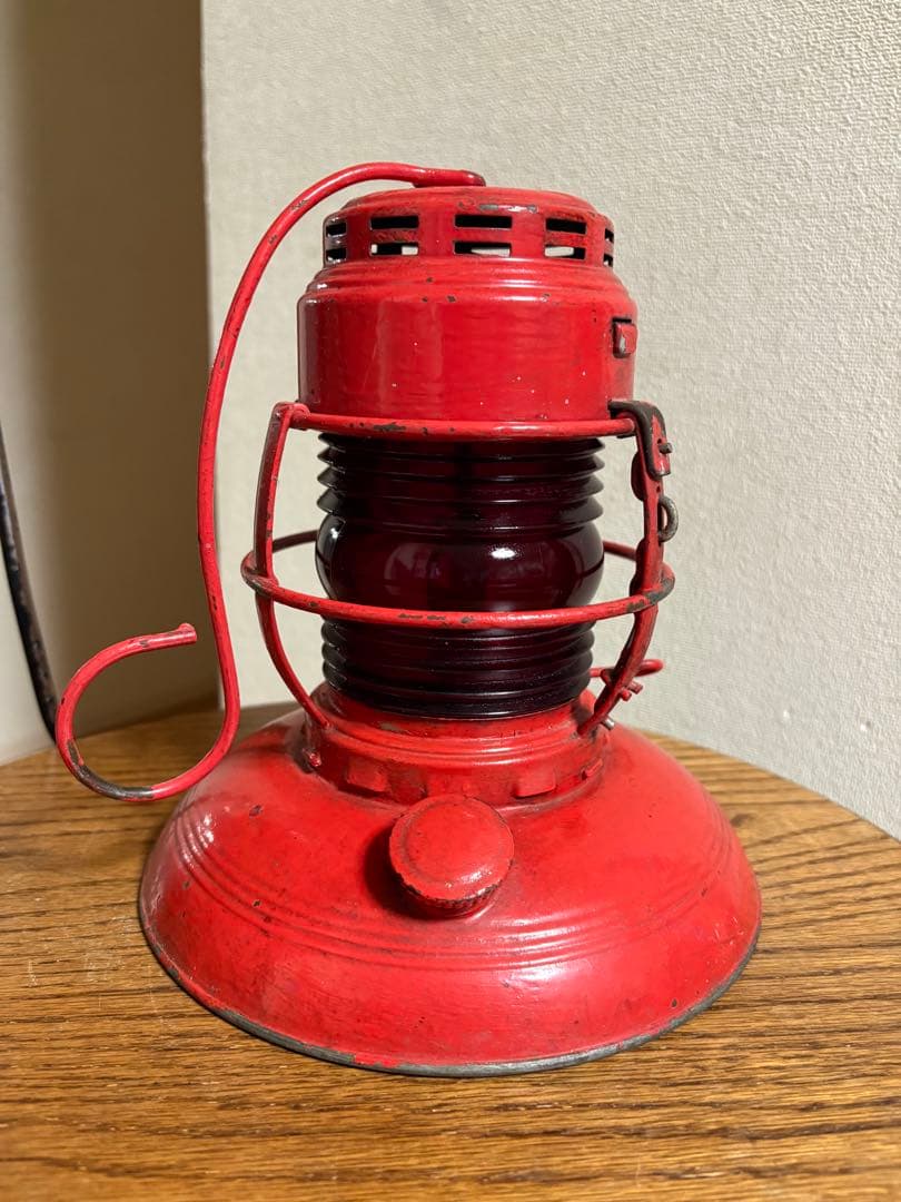 オイルランタン　レッドグローブ　エンバリー・マン社製No.40 DIETZ
