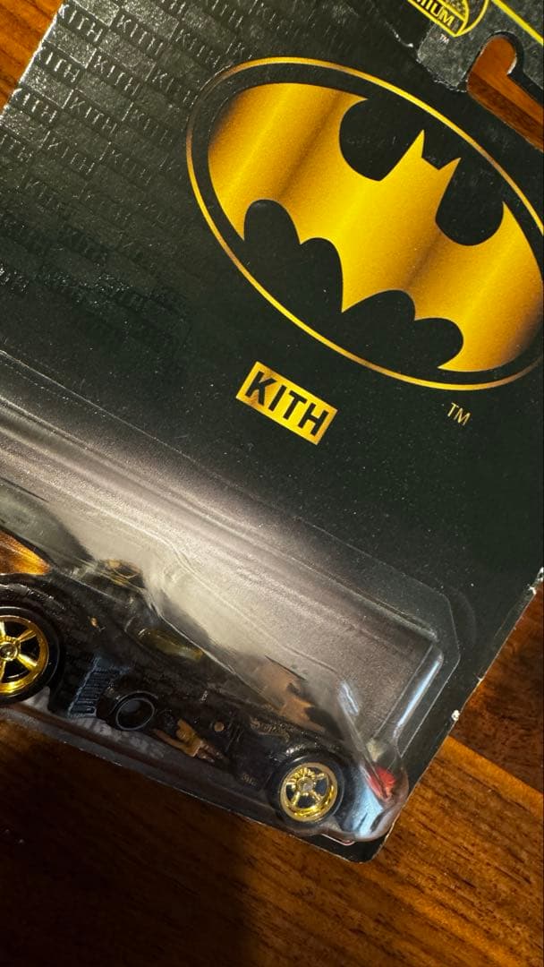 KITH✖︎Batman HOT WHEELS 1989 BATMOBILE