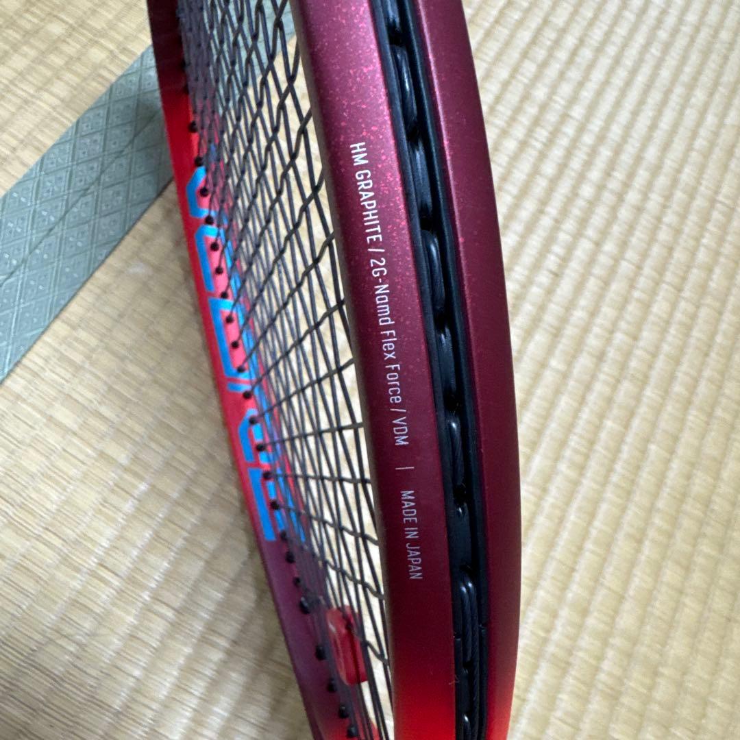 期間限定価格YONEX VCORE 100 2021モデル　グリップサイズ2