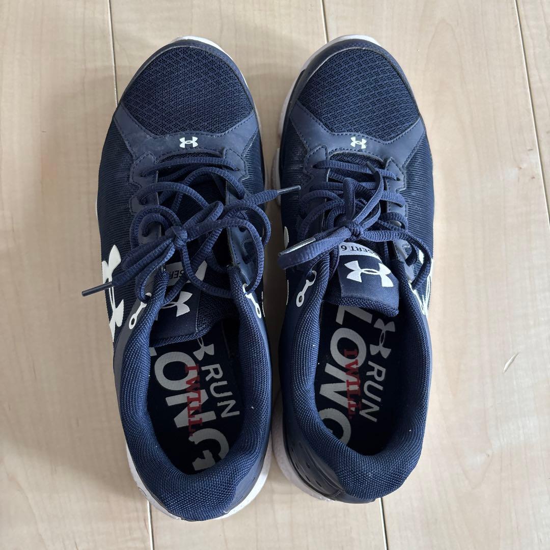 アンダーアーマー　シューズ　ランニング