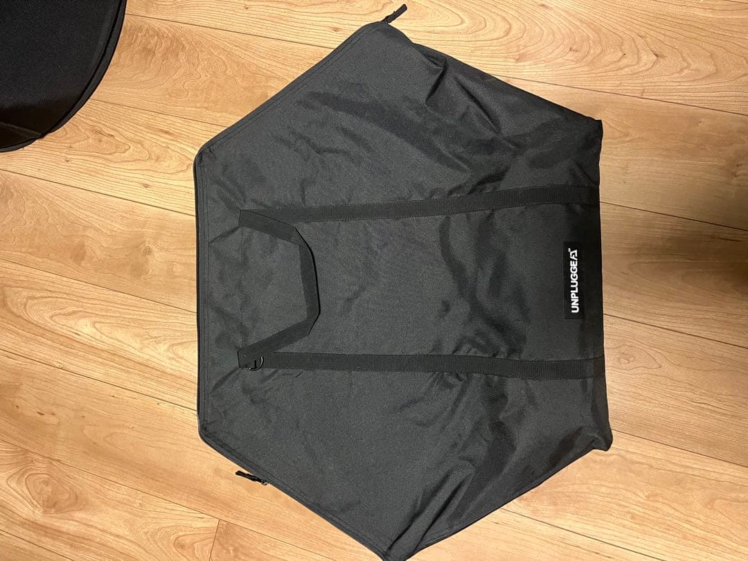 UNPLUGGED ヘキサテーブル　美品