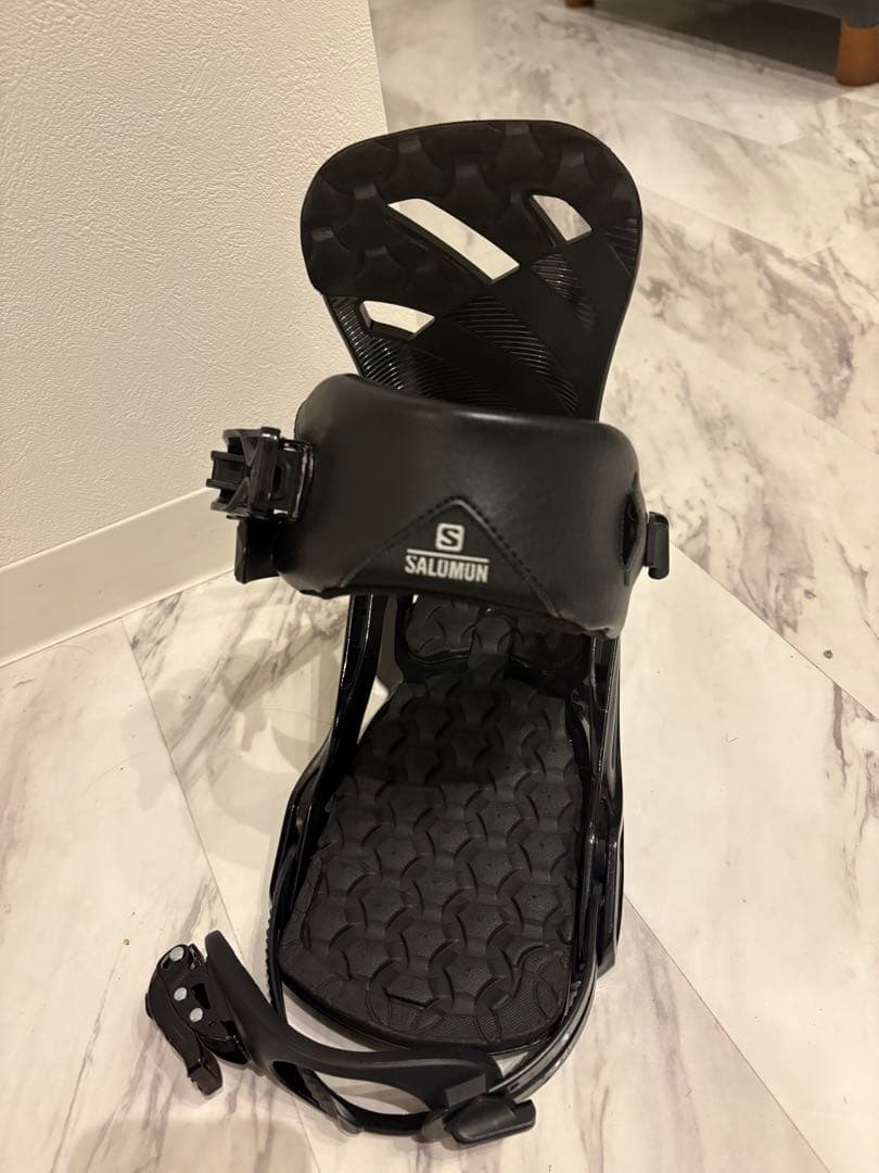 salomonスノーボード（ビンディング付）149