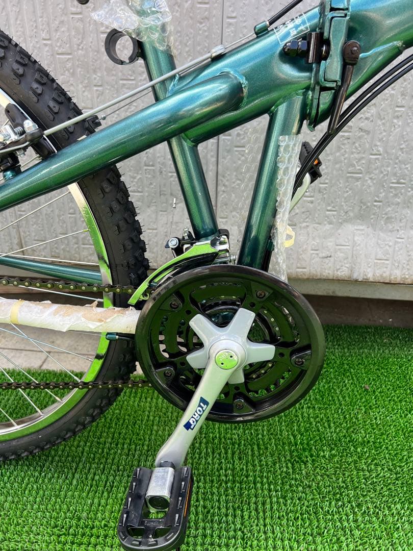 MOUNTAIN 折りたたみ自転車　26インチ