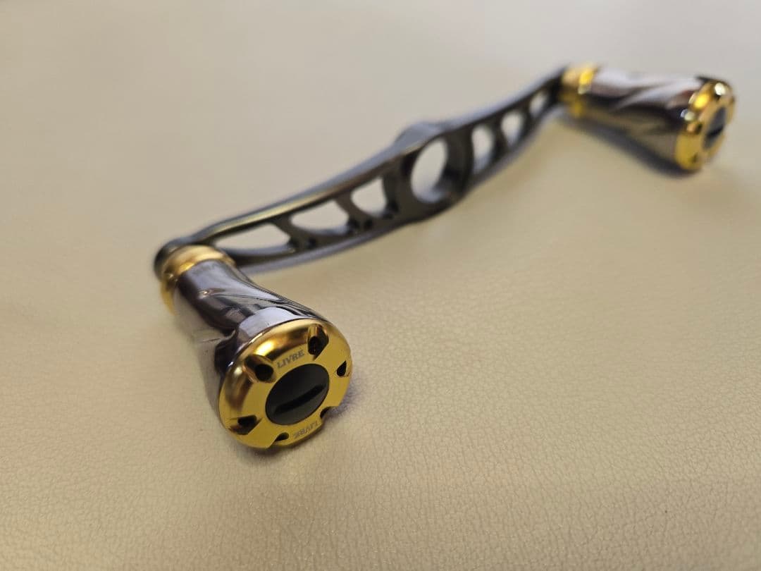 LIVRE CRANK 100 フォルテノブ　リブレ　ベイトリール　ハンドル