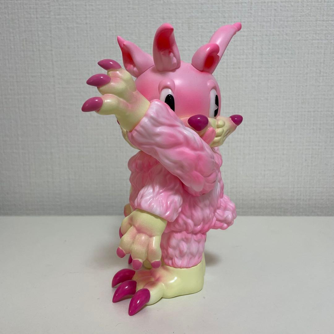 kamerian Māra　BERRY BERRY PINK ソフビ