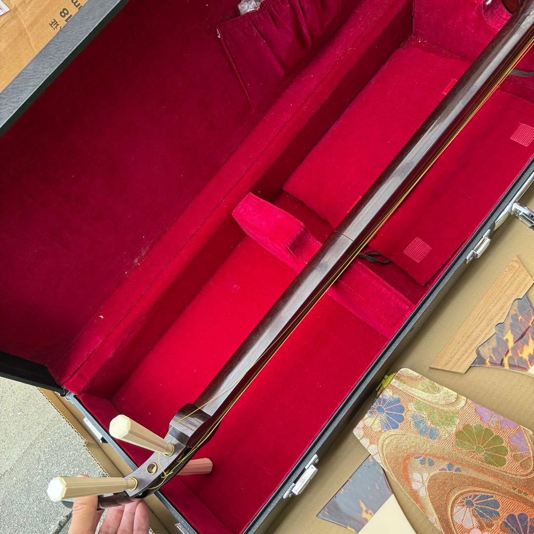 三味線　バチ　三絃駒　ハードケース 　和楽器　弦楽器