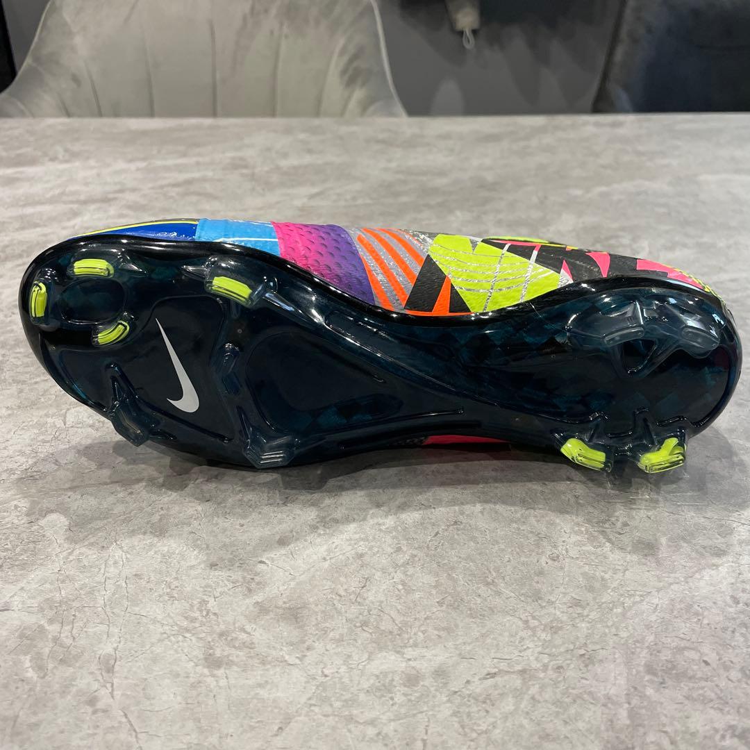 ナイキ　ワットザ(WHAT THE)マーキュリアルスーパーフライ　25.5cm