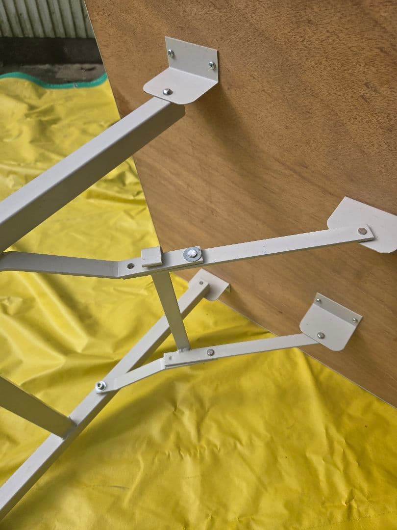 トリミングテーブル。ブランドはPETECHです。.