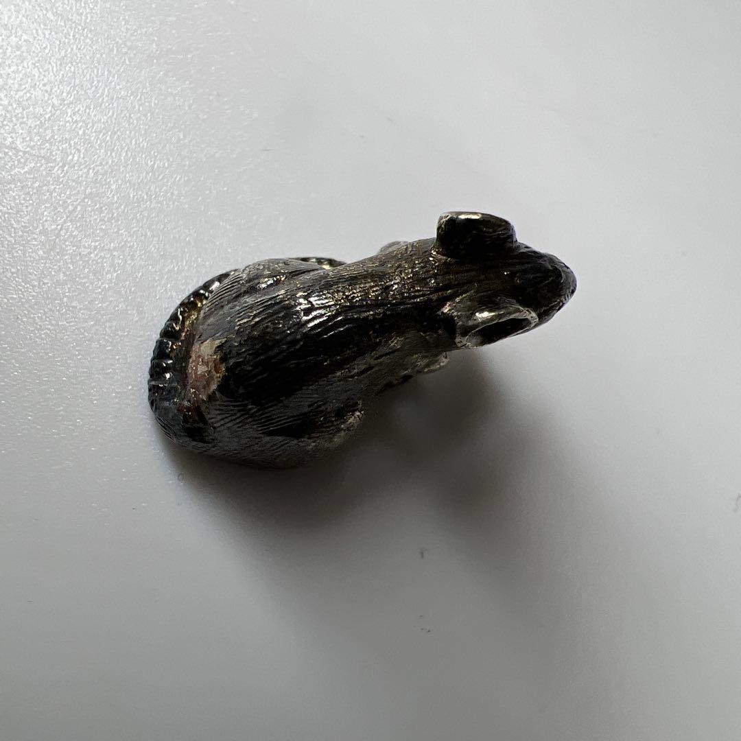 銀刻印　銀製ネズミ根付　8.7g 東Y8-0210☆2F