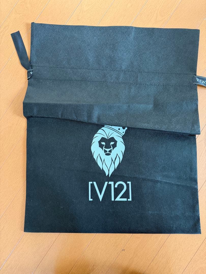 新品正規品【V12/size L】フリース　ハイブリッド　キルティングアウター