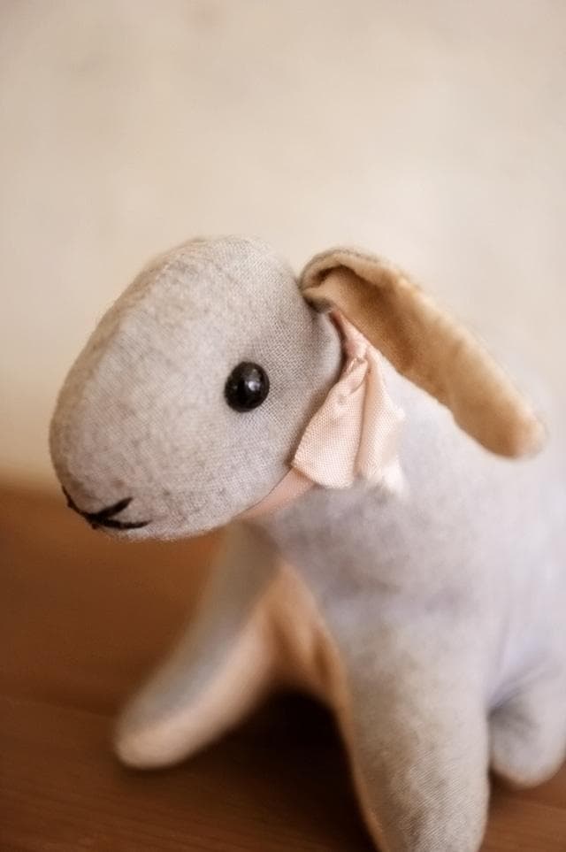 フランス 青いうさぎさんと薔薇色のリボンa ドール テディベア アンティーク