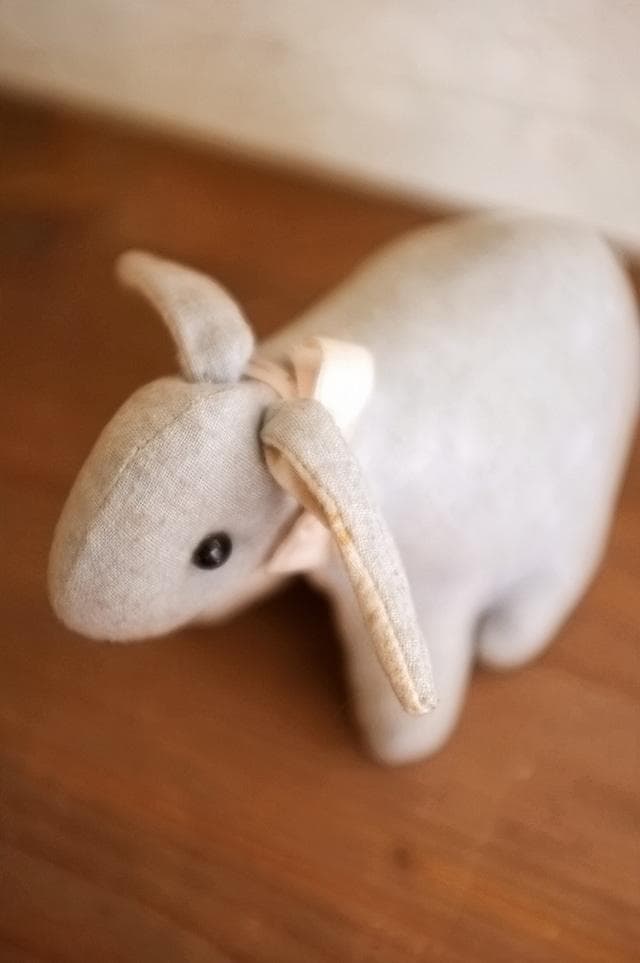 フランス 青いうさぎさんと薔薇色のリボンa ドール テディベア アンティーク