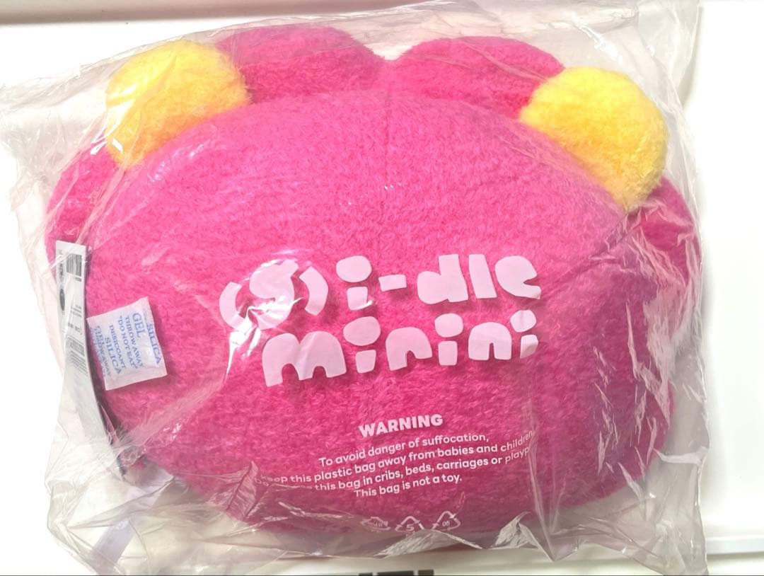 (G)I-DLE minini ぬいぐるみ クッション ソヨン ソニニ 正規品