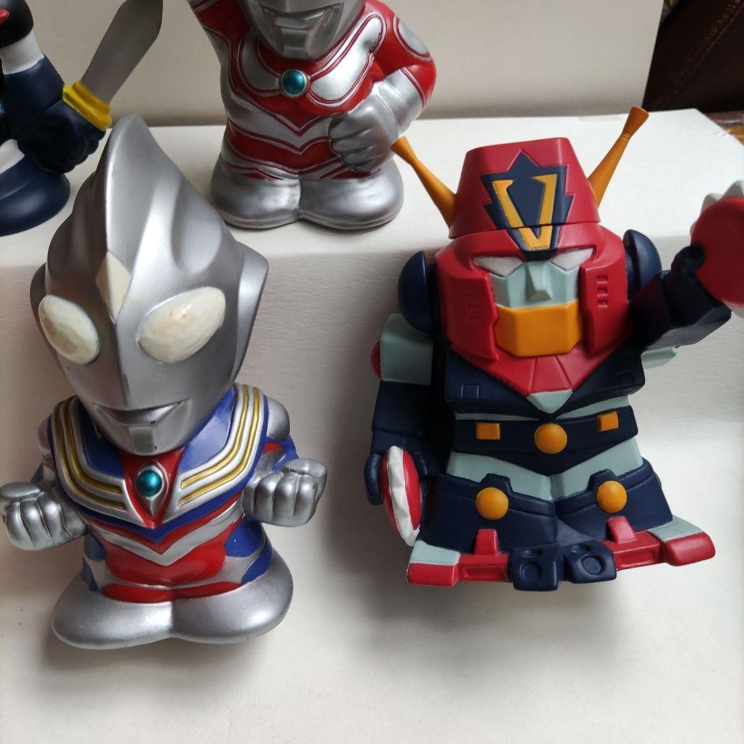 ウルトラマン フィギュア 貯金箱７体セット　レトロ　値下げ致しました。