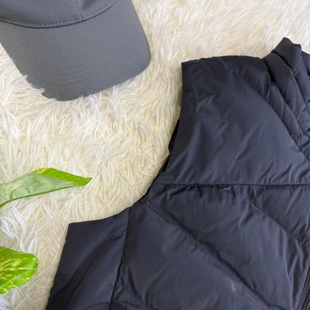 【タイトリスト】極美品 中綿ベスト 肉厚 ブラック Sサイズ レディース