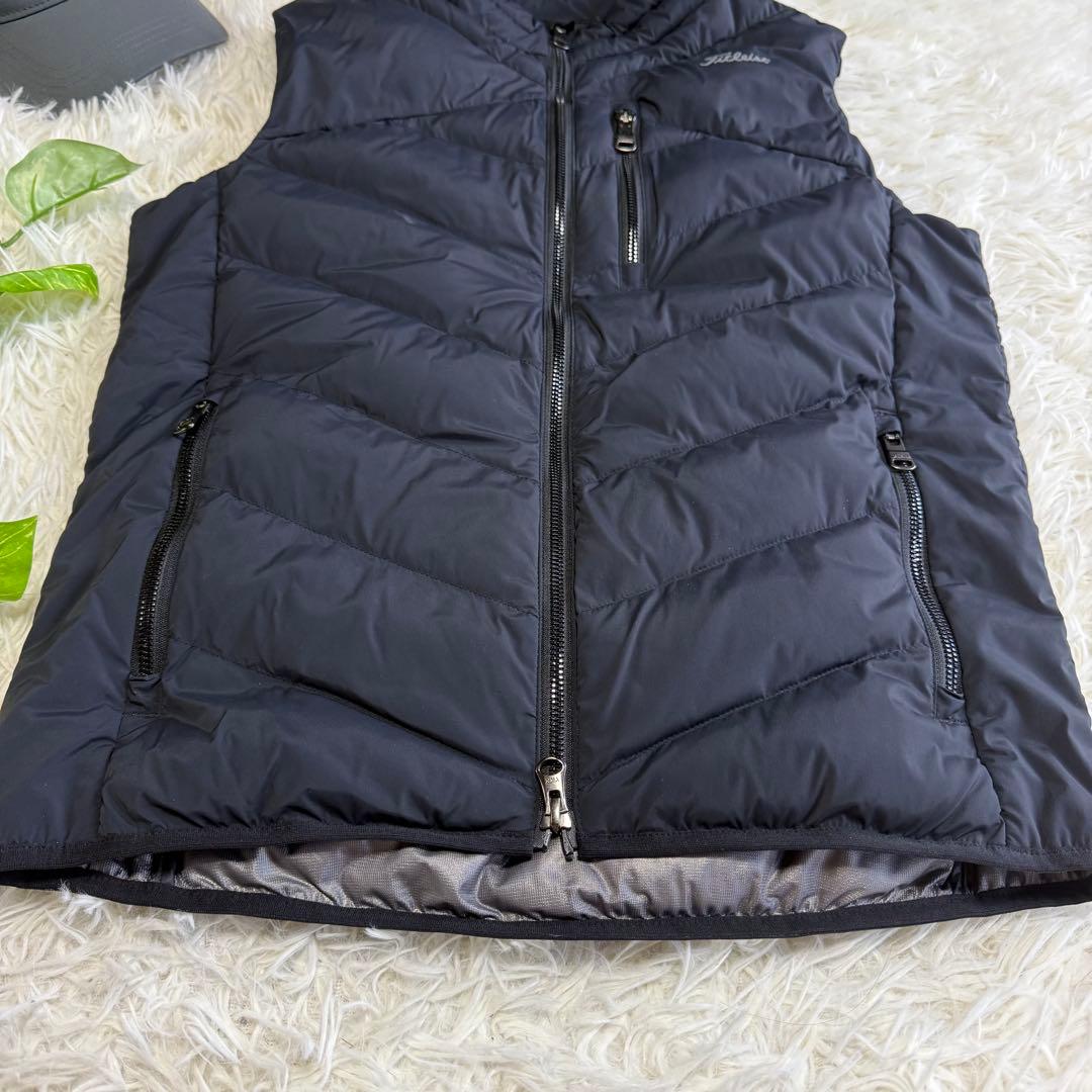 【タイトリスト】極美品 中綿ベスト 肉厚 ブラック Sサイズ レディース