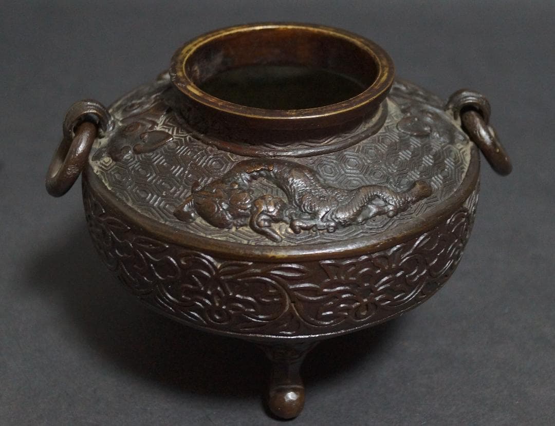 明治期 銅製 金工細工『遊龍唐草七宝繋文』香炉 獣双耳遊環付 茶道具/ 香道具