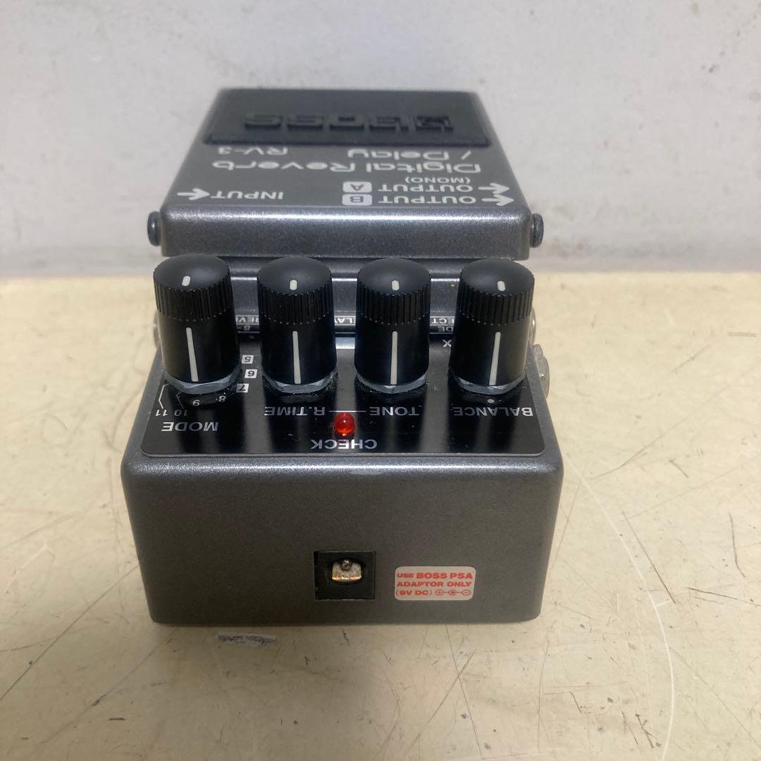 ギター BOSS Digital Reverb / Delay RV-3