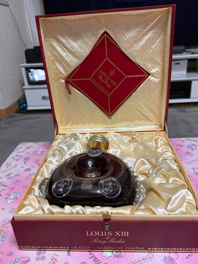 REMY MARTIN（レミーマルタン）ルイ 13世 バカラ