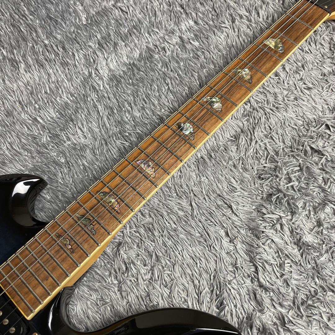 ギター B.C.RICH Mockingbird 680JE