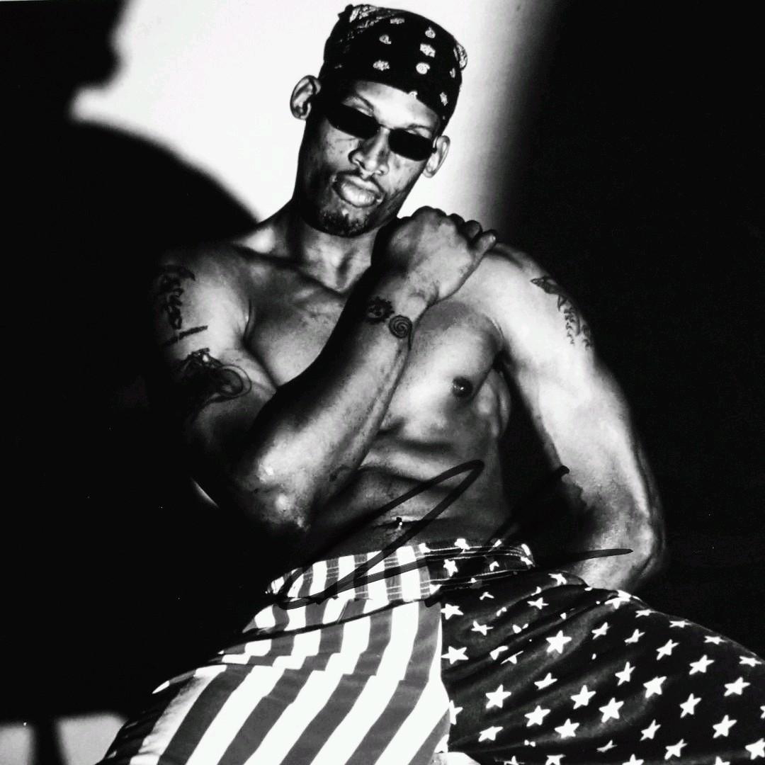 セール中…デニス・ロットマン直筆サイン入り超 特大写真…NBA ディフェンダー…