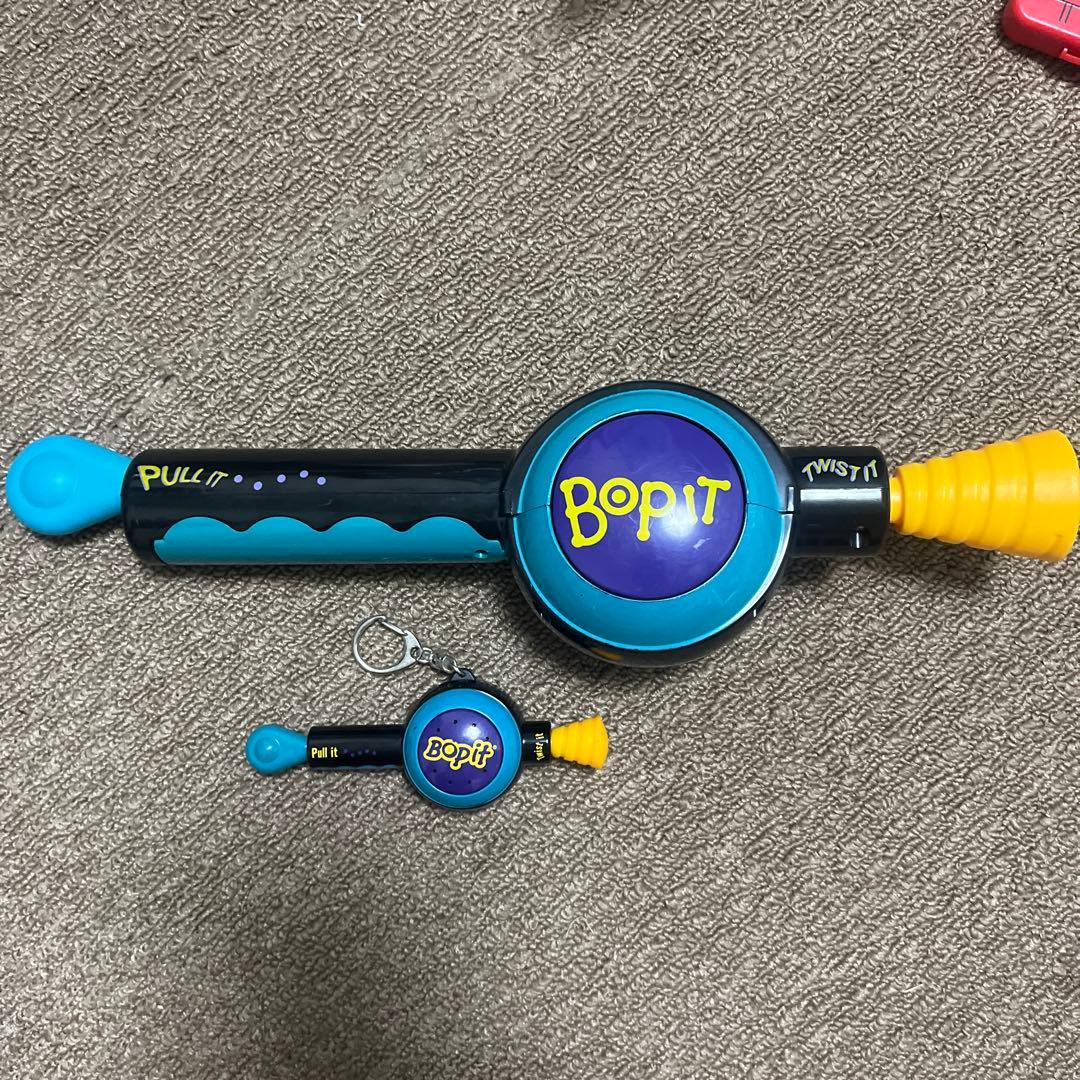 Bop it ゲーム　おもちゃ ポップイット Bopit