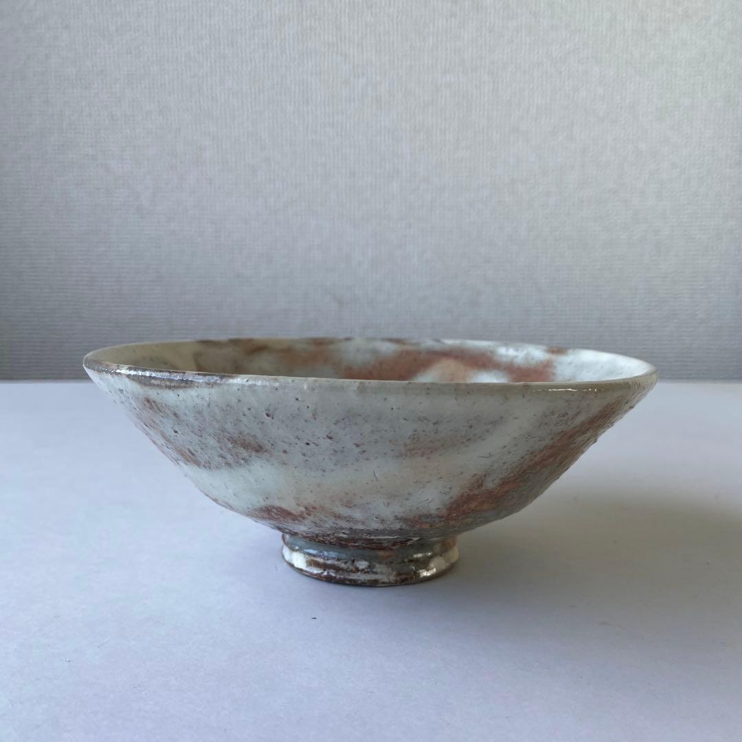 茶碗　杉浦芳樹　兎月窯　粉引　平茶碗　共箱共布