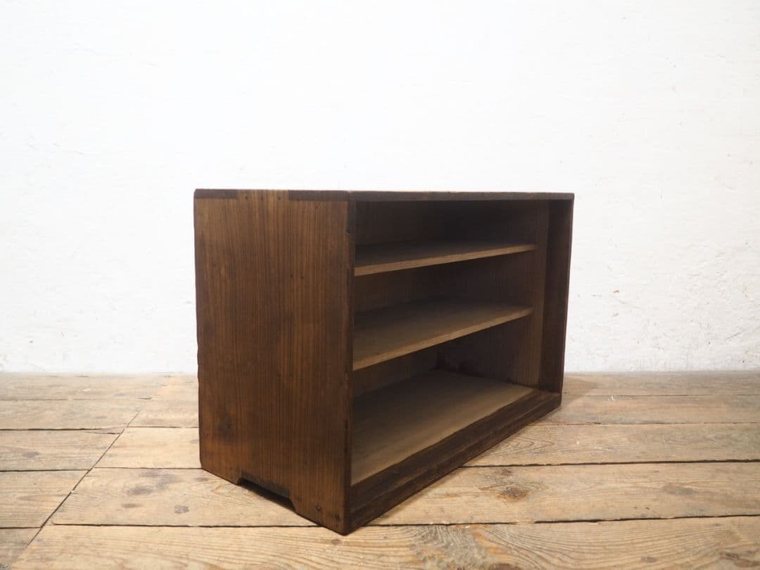 1269 ヴィンテージ　素朴なオープンラック　飾り棚　ケース　古家具　レトロ