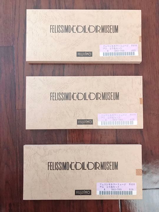 フェリシモ FELISSIMO 色鉛筆　25色12セット　計300本