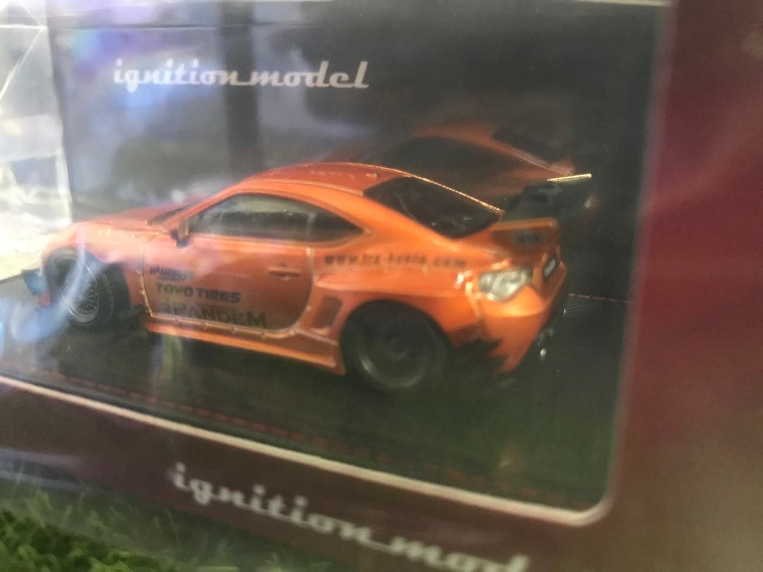 イグニッションモデル 1/64 パンデム 86 V3 オレンジメタリック 未開封