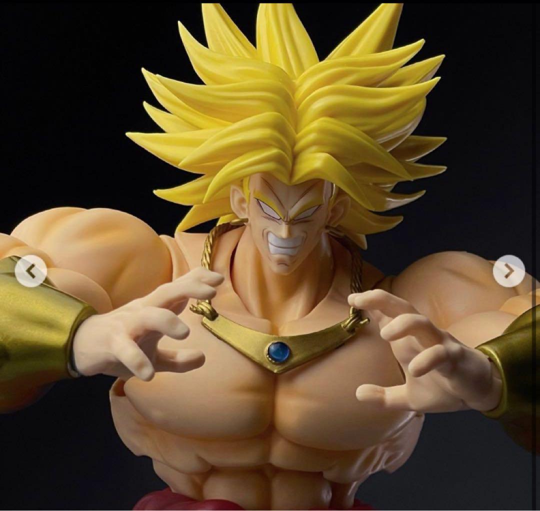 【新品未使用】ドラゴンボール　フィギュア　ブロリー
