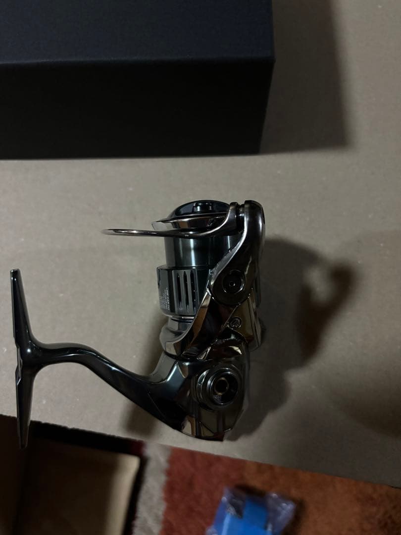 シマノ　22ステラc2500s 2000替スプール付き