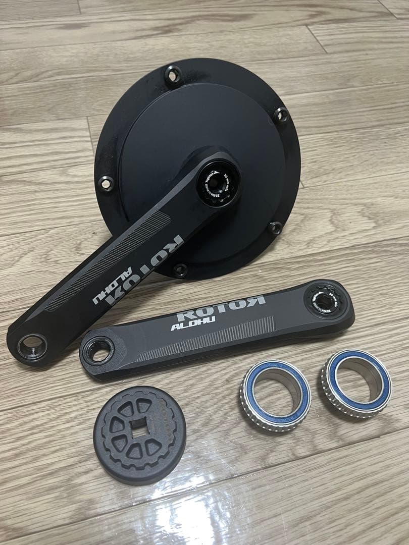 Rotor aldhu ローター クランクセット　BB付き　ピスト