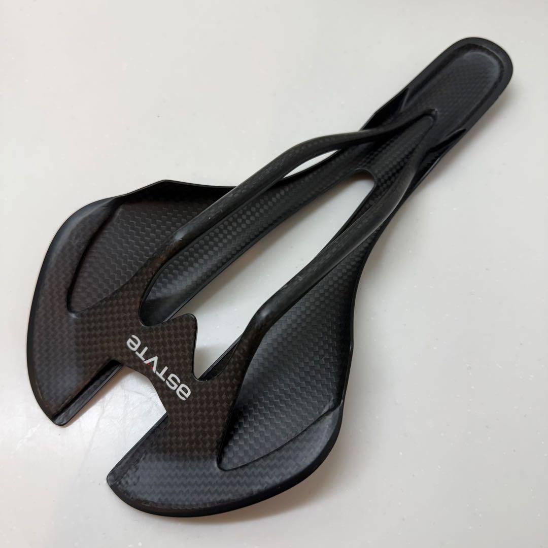 ASTVTE アスチュート ONE カーボン サドル 重量98g