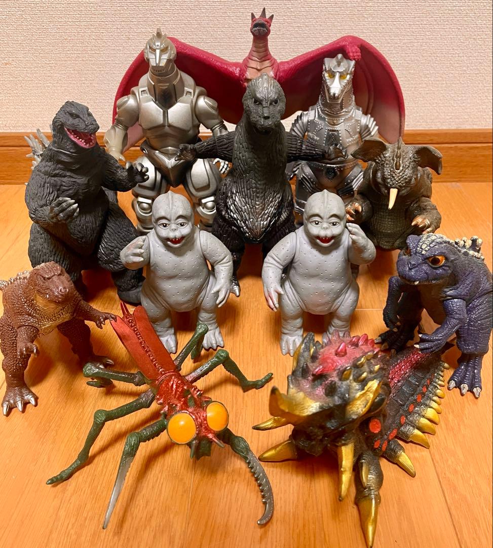 ゴジラ ソフビ 12体セット+おまけ2体