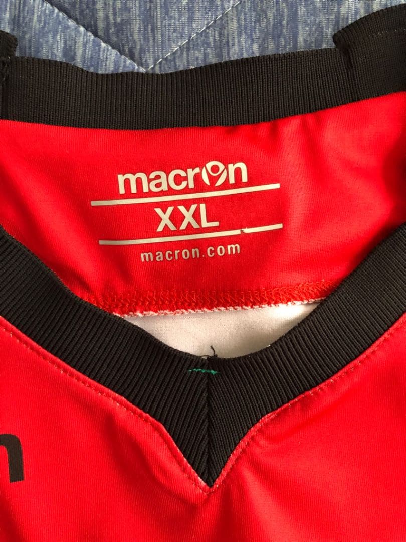 1枚のみ‼️バイソンズ・ビュールのユニホーム型Tシャツ‼️