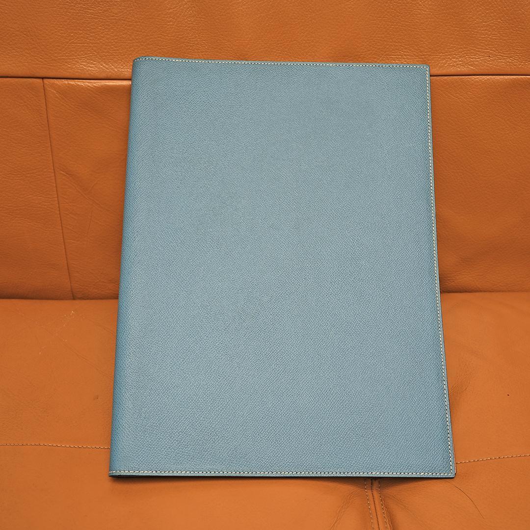 希少　美品　 エルメス A4　ノートカバー　バイカラー　アジェンダ ブルージーン