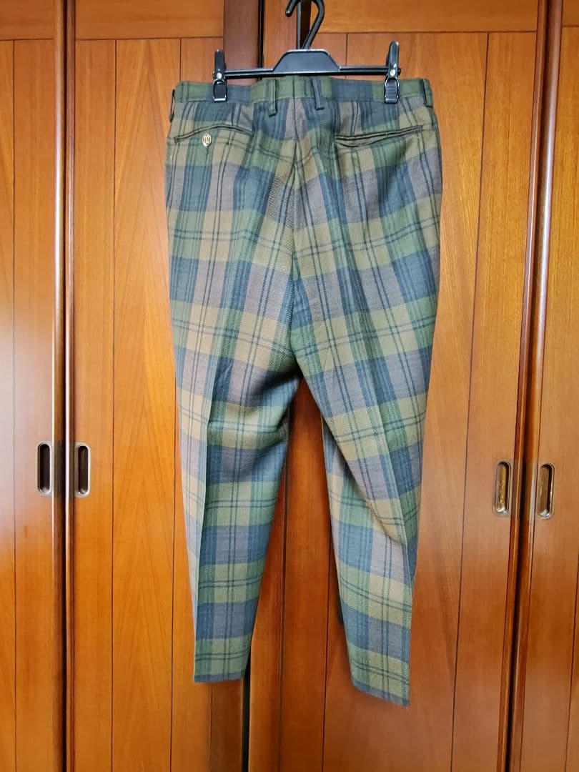 【美品】DAKSストレートパンツ　チェック柄ウール