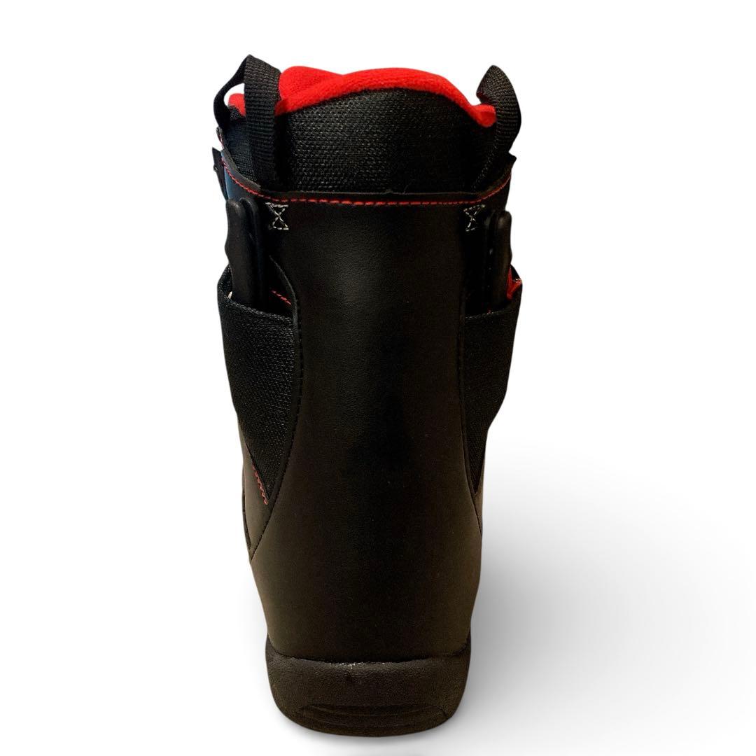 ほぼ新品　キッズ ジュニア　レディース　スノーボードブーツ 24cm 美品